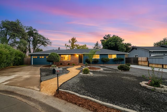 595 Rafael Street, Redding, CA 96002