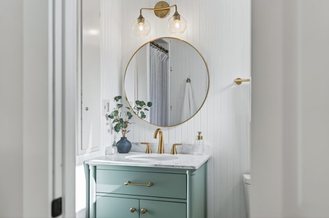 595 Rafael Street, Redding, CA 96002