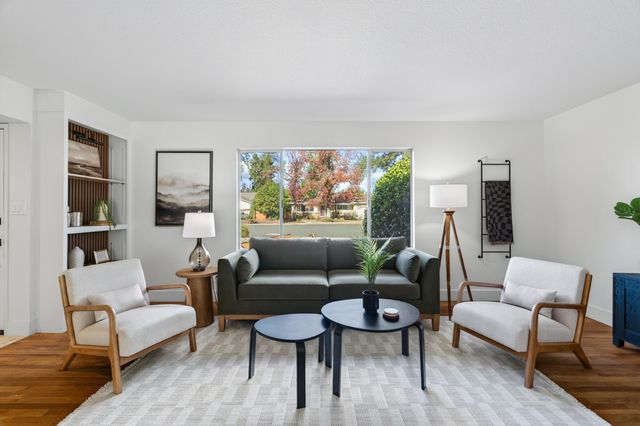 595 Rafael Street, Redding, CA 96002