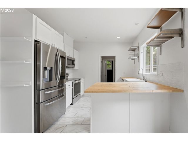 4301 Se 59TH Ave, Portland, OR 97206