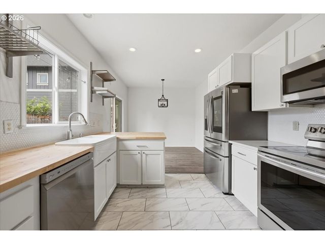 4301 Se 59TH Ave, Portland, OR 97206