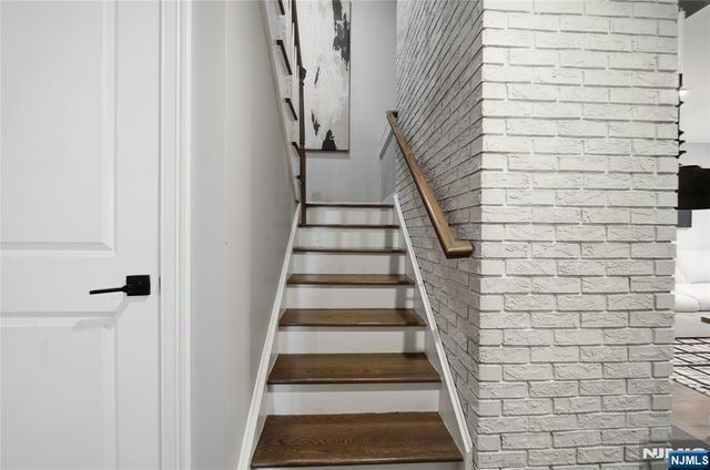 113 Macleish Court, Mahwah, NJ 07430