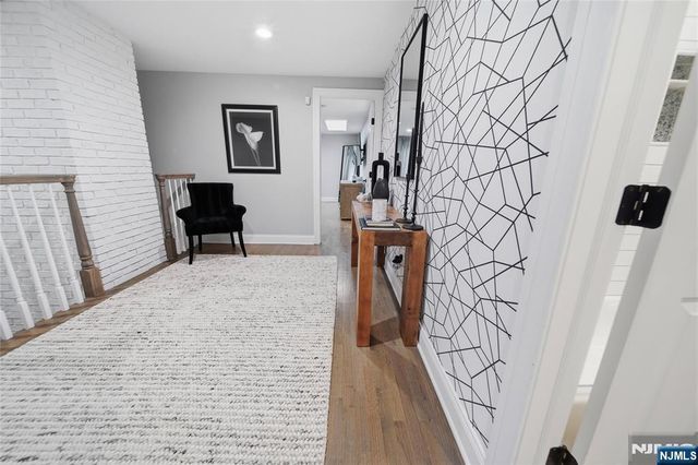 113 Macleish Court, Mahwah, NJ 07430