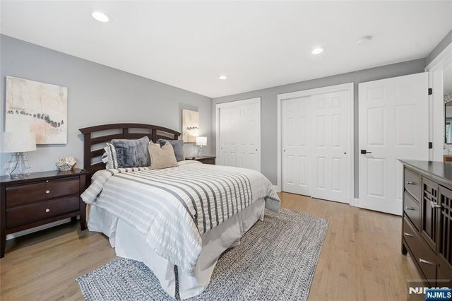113 Macleish Court, Mahwah, NJ 07430