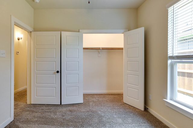 652 Blackland Drive, Venus, TX 76084