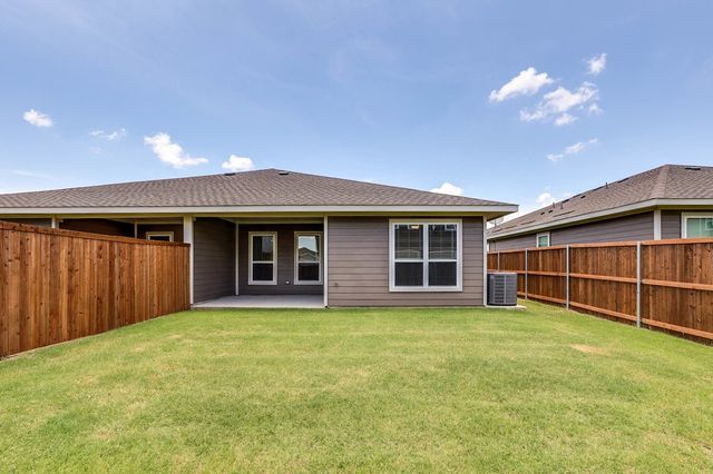 652 Blackland Drive, Venus, TX 76084