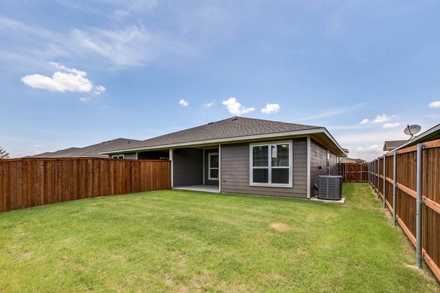 652 Blackland Drive, Venus, TX 76084