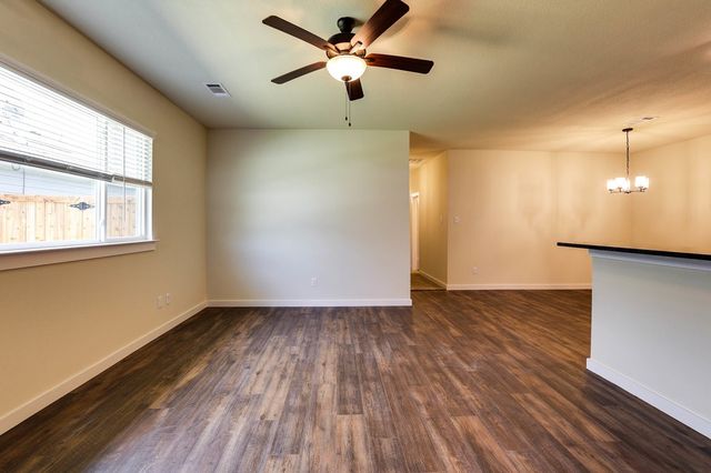 652 Blackland Drive, Venus, TX 76084