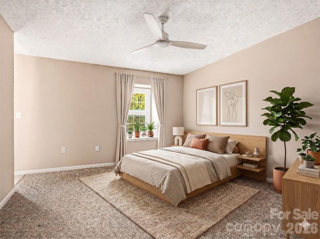 1409 Kensington Road B6, Hendersonville, NC 28791