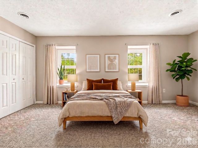1409 Kensington Road B6, Hendersonville, NC 28791