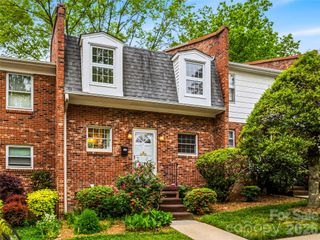 1409 Kensington Road B6, Hendersonville, NC 28791
