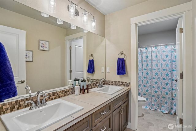 12721 175th Street E, Puyallup, WA 98374
