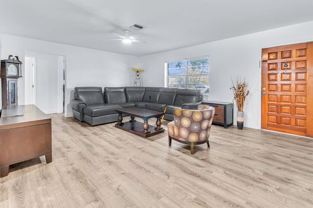4469 Brandon Drive, Delray Beach, FL 33445