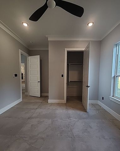 740 Arledge Street, Azle, TX 76020