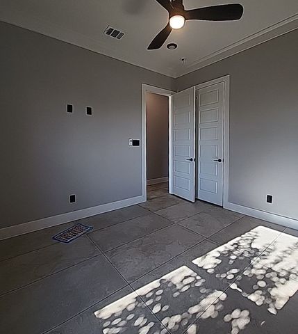 740 Arledge Street, Azle, TX 76020