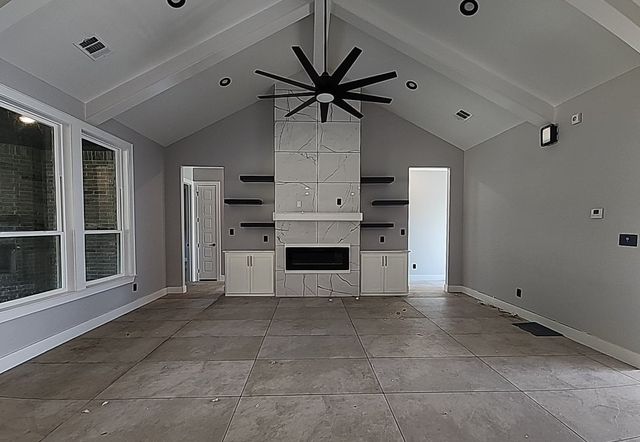 740 Arledge Street, Azle, TX 76020