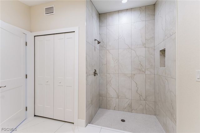 310 NW 16th PL, Cape Coral, FL 33993