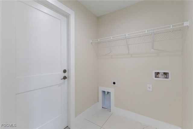 310 NW 16th PL, Cape Coral, FL 33993