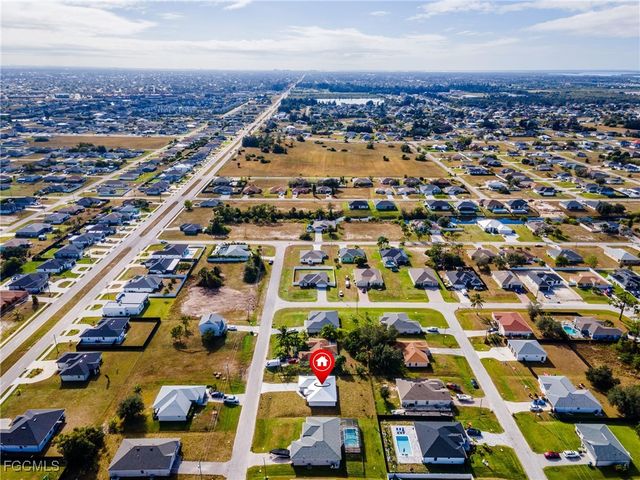 310 NW 16th PL, Cape Coral, FL 33993