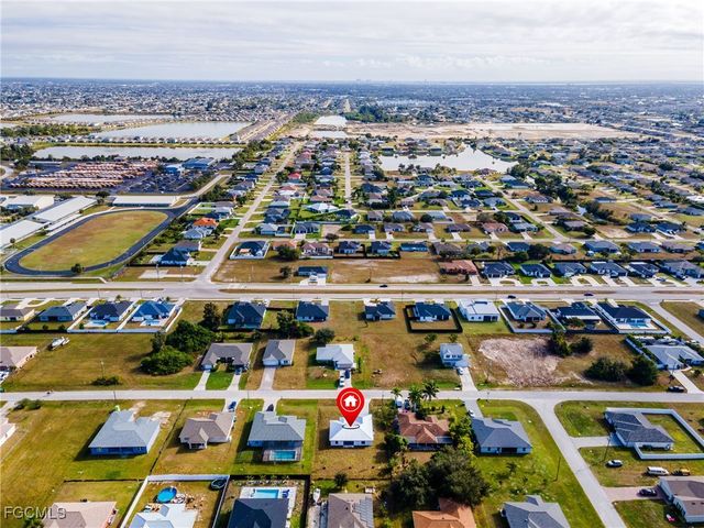 310 NW 16th PL, Cape Coral, FL 33993
