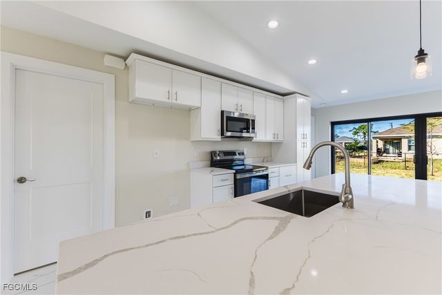 310 NW 16th PL, Cape Coral, FL 33993