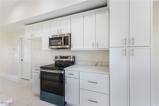 310 NW 16th PL, Cape Coral, FL 33993