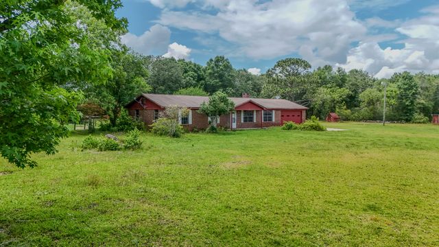 270 Windham Way, Defuniak Springs, FL 32433