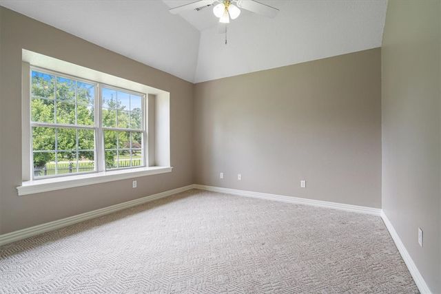 13331 Fairway Court, Siloam Springs, AR 72761