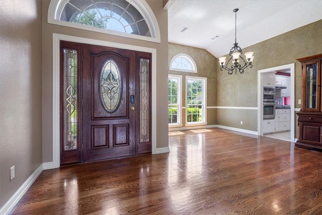 13331 Fairway Court, Siloam Springs, AR 72761