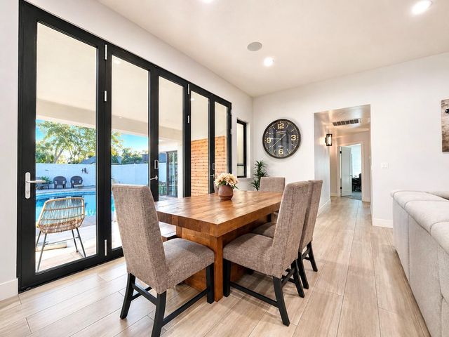 445 E Audubon Drive, Fresno, CA 93720