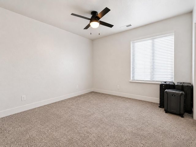 445 E Audubon Drive, Fresno, CA 93720