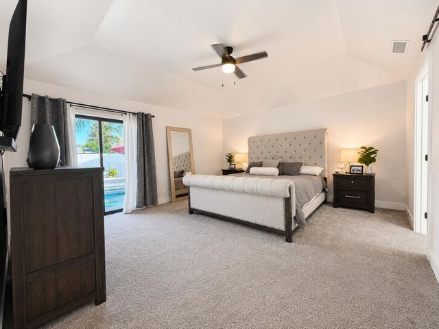 445 E Audubon Drive, Fresno, CA 93720