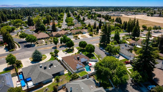 445 E Audubon Drive, Fresno, CA 93720