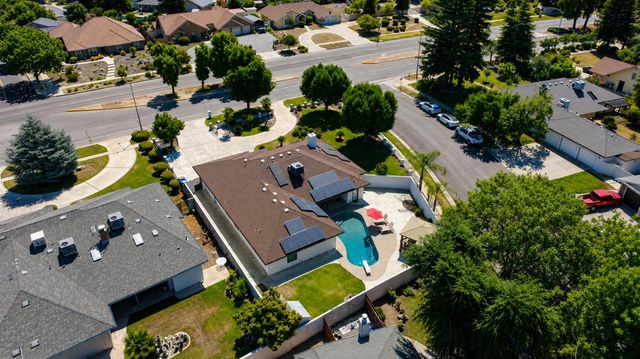 445 E Audubon Drive, Fresno, CA 93720