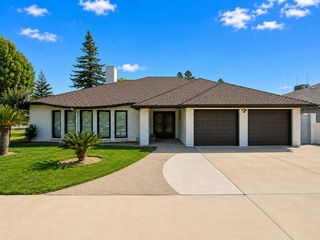 445 E Audubon Drive, Fresno, CA 93720