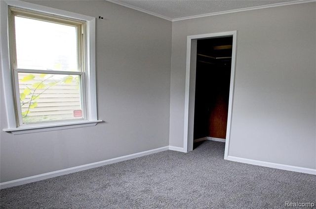 29022 John Hauk Street, Garden City, MI 48135