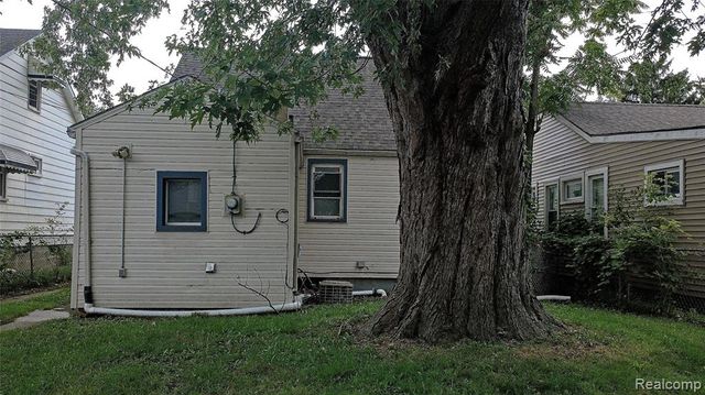 29022 John Hauk Street, Garden City, MI 48135