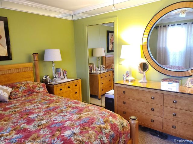 40618 Newport Drive, Plymouth, MI 48170