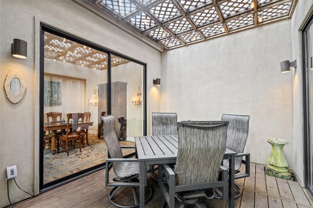 9403 Denbury Way, Houston, TX 77025