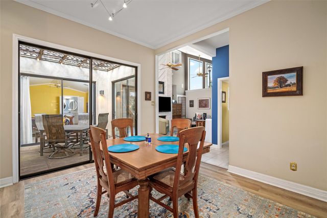 9403 Denbury Way, Houston, TX 77025