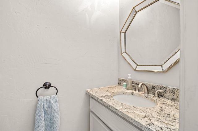 9403 Denbury Way, Houston, TX 77025