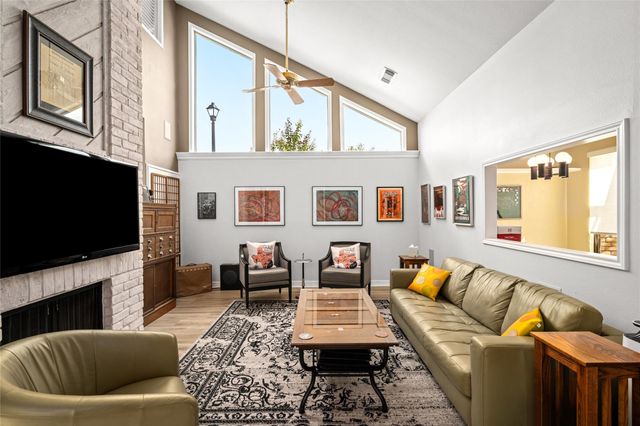 9403 Denbury Way, Houston, TX 77025