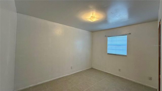 325 W PIERCE STREET 2, Lake Alfred, FL 33850