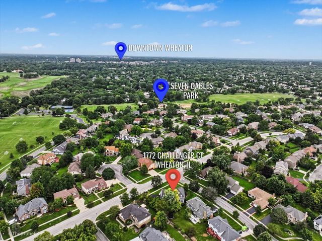 1772 Challenger Court, Wheaton, IL 60189