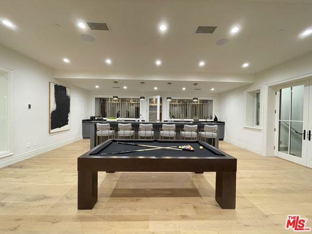 12730 Hanover Street, Los Angeles, CA 90049