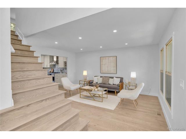 6835 W Polk Ave, Littleton, CO 80123