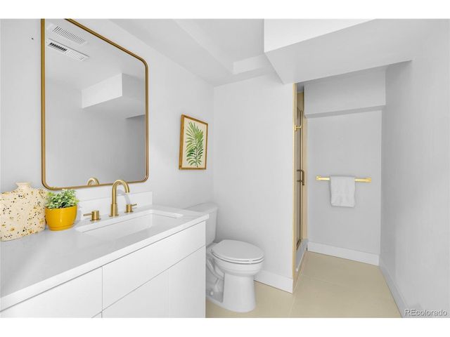 6835 W Polk Ave, Littleton, CO 80123