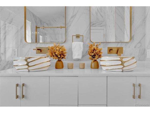 6835 W Polk Ave, Littleton, CO 80123