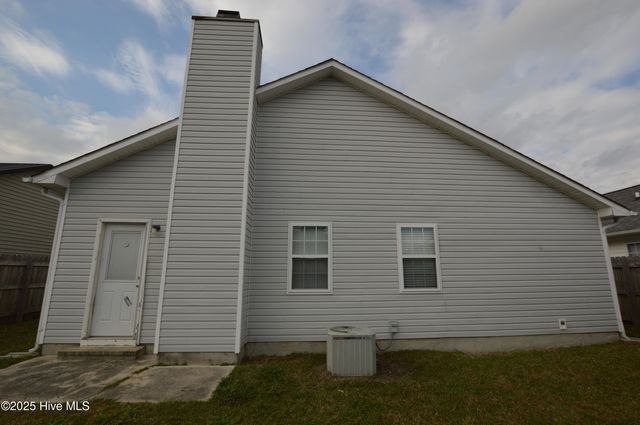 2048 Derby Run Road, Jacksonville, NC 28546