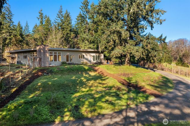 11918 SW 236th St, Vashon, WA 98070